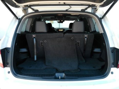 Used 2021 Honda Pilot Touring image 30