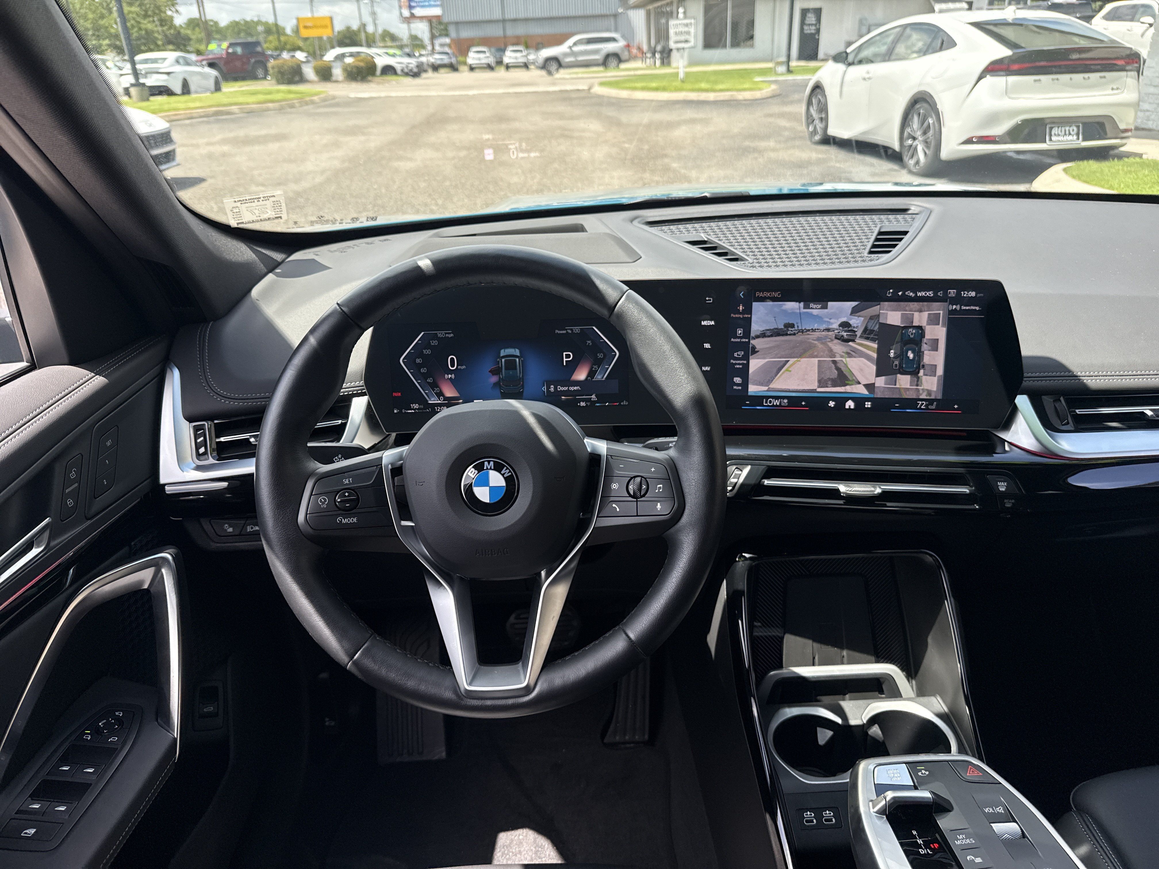 Used 2025 BMW X1 xDrive28i AWD/4WD image 14