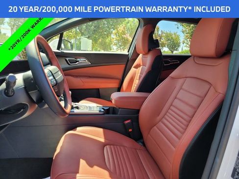 New 2026 Kia Sportage SX image 8