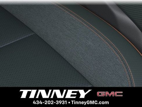 New 2026 GMC Acadia AT4 w/ Luxury Package AWD/4WD image 21
