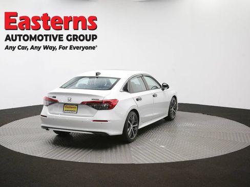 Used 2022 Honda Civic Touring image 39