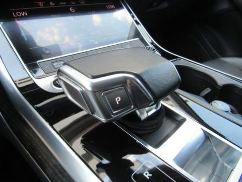 Used 2022 Audi Q7 3.0T Premium w/ Convenience Package image 49