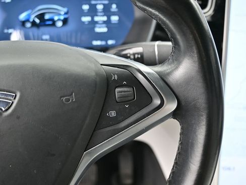 Used 2017 Tesla Model X 90D image 21
