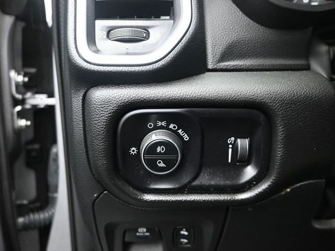 Used 2022 RAM 1500 Big Horn AWD/4WD image 14