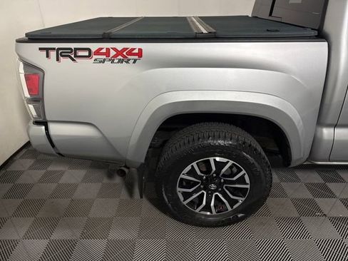 Used 2023 Toyota Tacoma TRD Sport AWD/4WD image 23