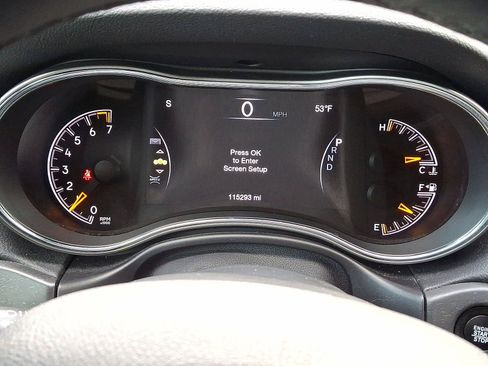 Used 2017 Jeep Grand Cherokee Altitude image 13