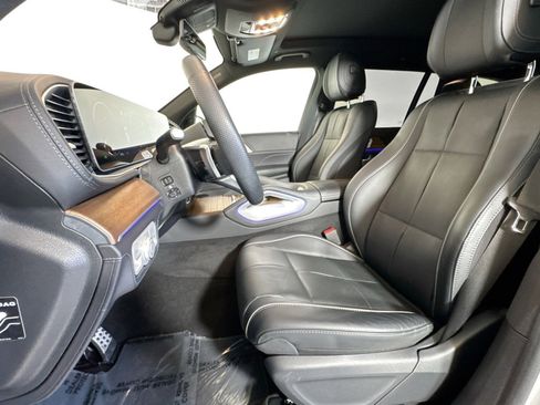 Certified 2024 Mercedes-Benz GLS 580 4MATIC image 19