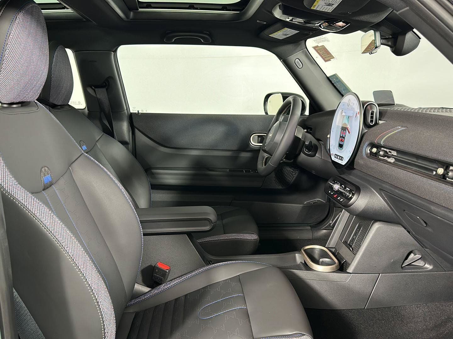 Used 2026 MINI Cooper S FWD image 15