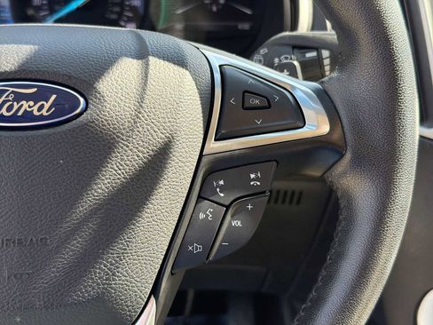 Used 2016 Ford Edge SEL w/ Equipment Group 201A image 21