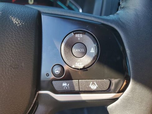 Used 2023 Honda Odyssey Elite image 32