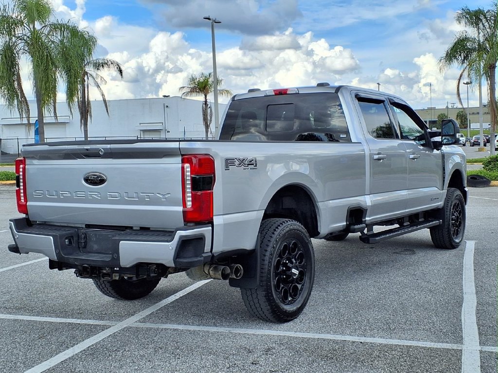 Used 2024 Ford F250 Lariat w/ Black Appearance Package AWD/4WD image 7