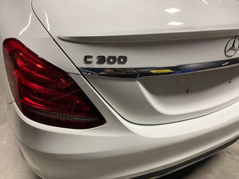 Used 2018 Mercedes-Benz C 300 4MATIC Sedan w/ Multimedia Package image 33