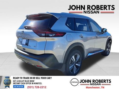 Used 2023 Nissan Rogue SL image 17