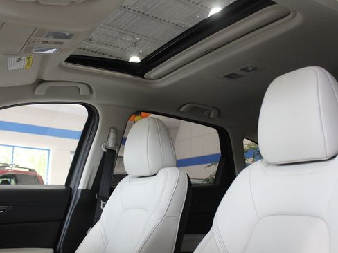 Used 2023 MAZDA CX-5 AWD 2.5 S w/ Premium Plus Pkg image 9