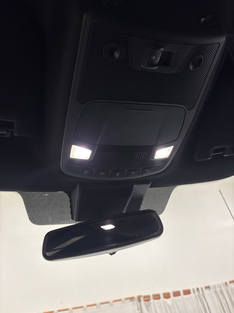 Used 2022 Ford F250 Lariat w/ Tremor Off-Road Package AWD/4WD image 15