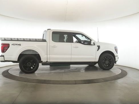 Used 2025 Ford F150 Lariat w/ Equipment Group 502A High AWD/4WD image 6