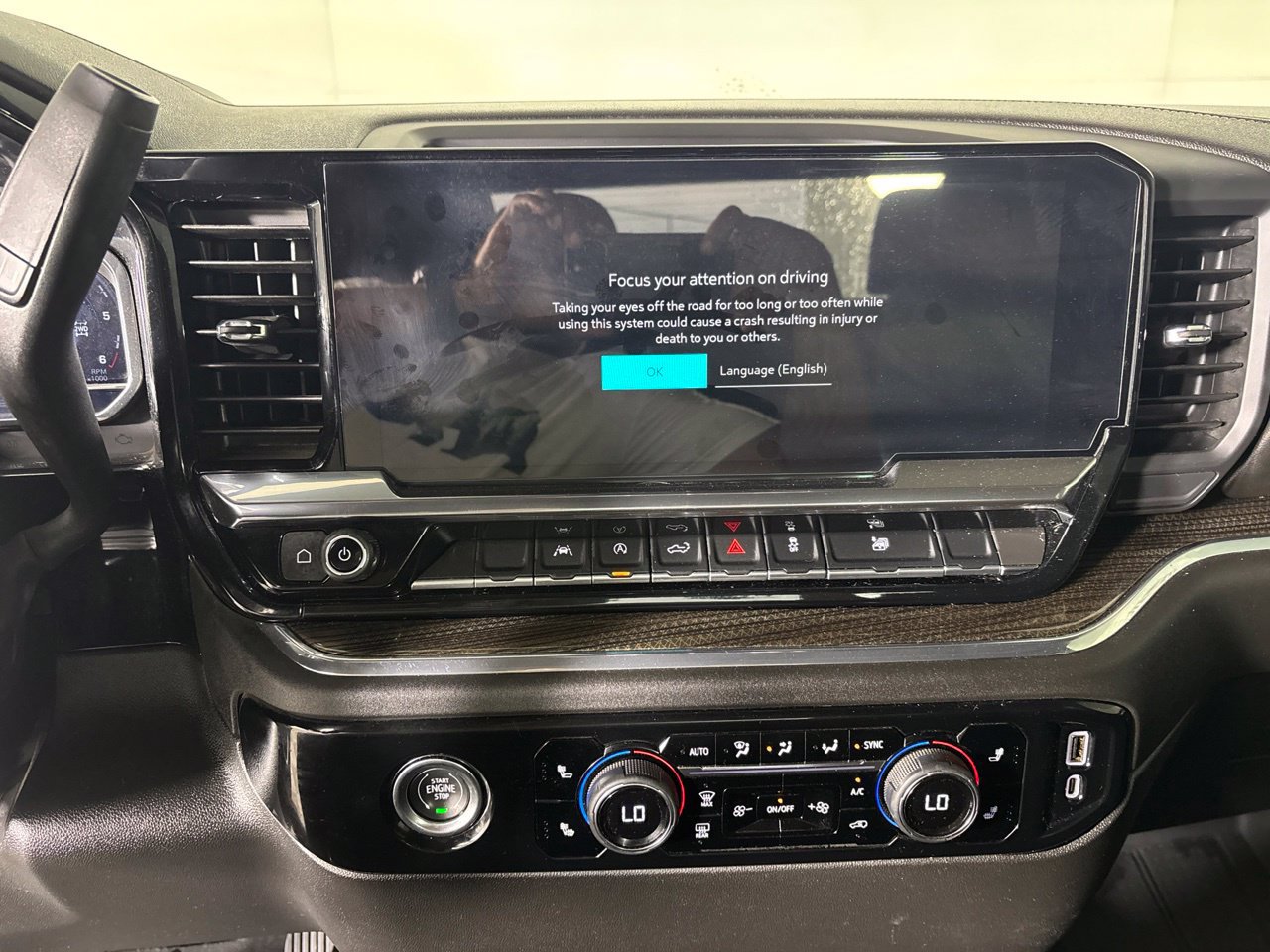 Used 2024 Chevrolet Silverado 1500 RST w/ LPO, Liner Protection Package AWD/4WD image 17