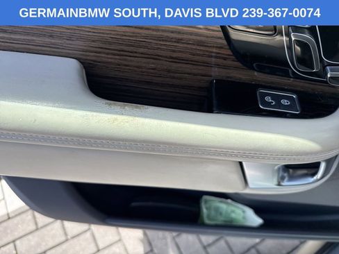 Used 2019 Land Rover Range Rover HSE image 16