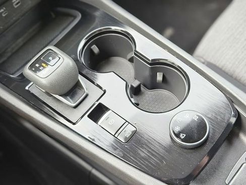 Certified 2023 Nissan Rogue SV image 26