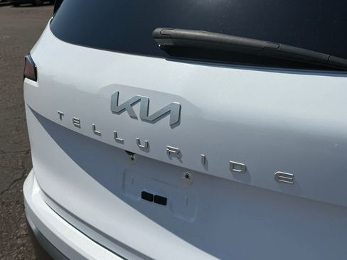 Used 2023 Kia Telluride SX Prestige X-Pro AWD/4WD image 7