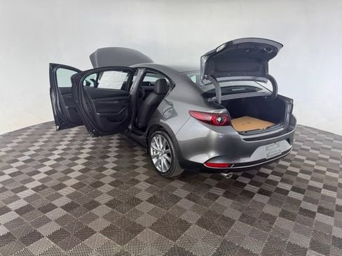 New 2026 MAZDA MAZDA3 2.5 S Sedan w/ Preferred Pkg FWD image 14