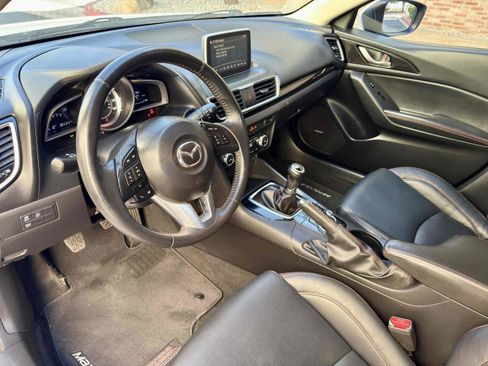 Used 2015 MAZDA MAZDA3 i Grand Touring image 32