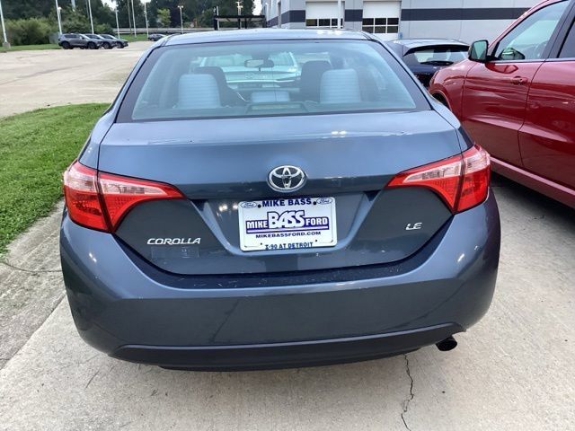 Used 2018 Toyota Corolla LE FWD image 11