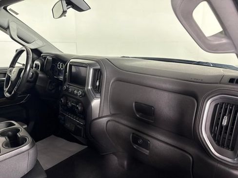Used 2019 Chevrolet Silverado 1500 LT w/ All-Star Edition AWD/4WD image 32