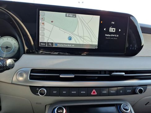 Used 2024 Hyundai Palisade Limited image 19