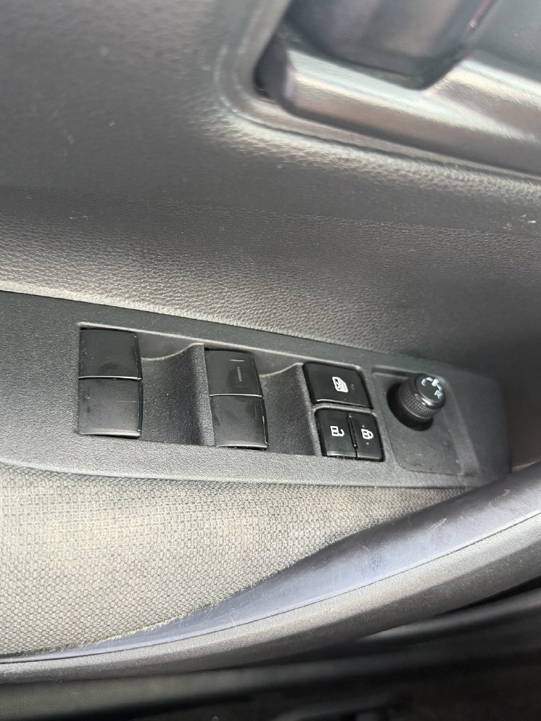 Used 2024 Toyota Corolla LE FWD image 29