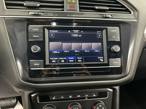 Certified 2024 Volkswagen Tiguan S image 14