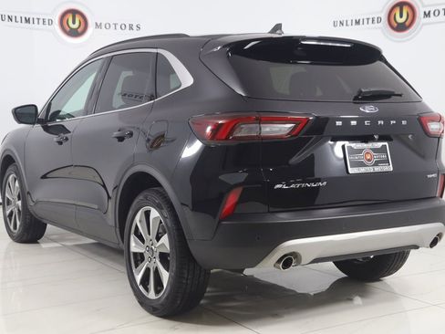 Used 2023 Ford Escape Platinum image 4