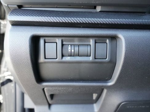 Used 2024 Subaru Crosstrek 2.0i Premium image 25