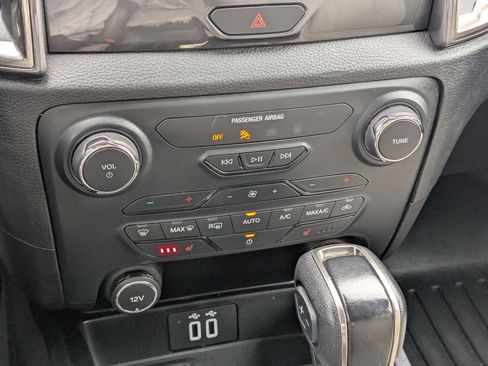 Used 2019 Ford Ranger Lariat w/ FX4 Off-Road Package image 26