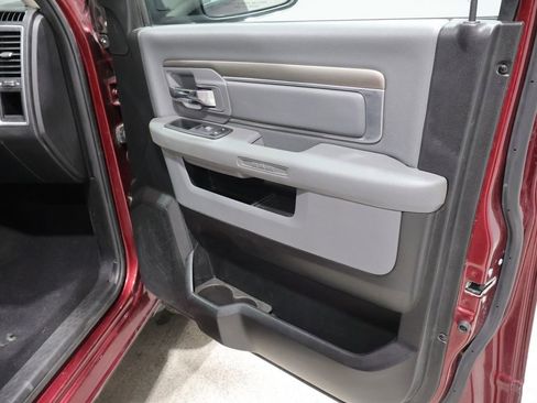 Used 2019 RAM 1500 Big Horn AWD/4WD image 24