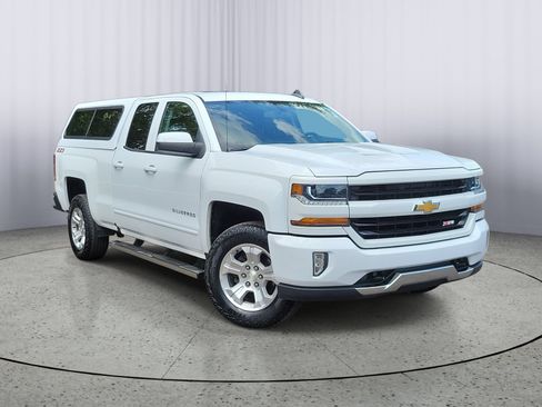 Used 2018 Chevrolet Silverado 1500 LT w/ All Star Edition AWD/4WD image 1