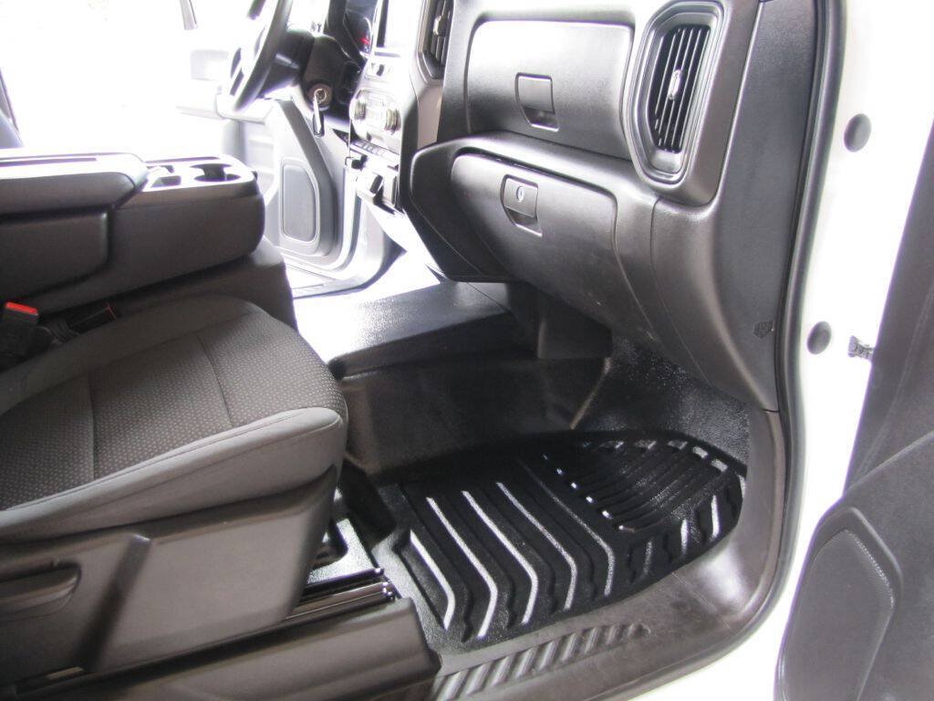Used 2021 GMC Sierra 2500 4x4 Crew Cab w/ Convenience Package image 21