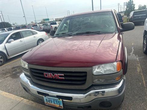 Used 2006 GMC Sierra 1500 SLE w/ Light Duty Power Package AWD/4WD image 7