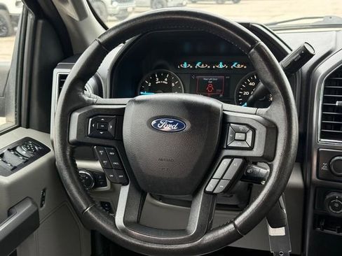 Used 2019 Ford F150 XLT w/ Equipment Group 302A Luxury image 12