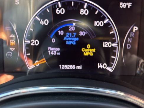 Used 2018 Jeep Grand Cherokee Limited image 13