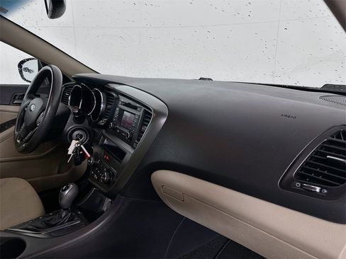 Used 2013 Kia Optima LX w/ Convenience Plus Pkg image 26