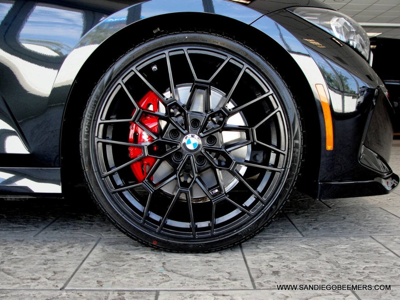 Used 2023 BMW 330i Sedan w/ M Sport Package RWD image 32