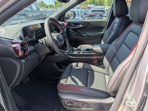 New 2026 Chevrolet Equinox RS w/ Safety and Technology Package AWD/4WD image 13