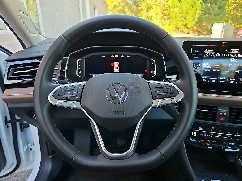 Certified 2026 Volkswagen Jetta SEL FWD image 21