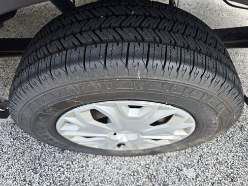 Used 2017 Ford Transit 150 image 17