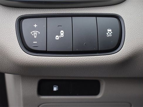 Used 2020 Kia Sorento LX w/ LX I4 Convenience Package image 21