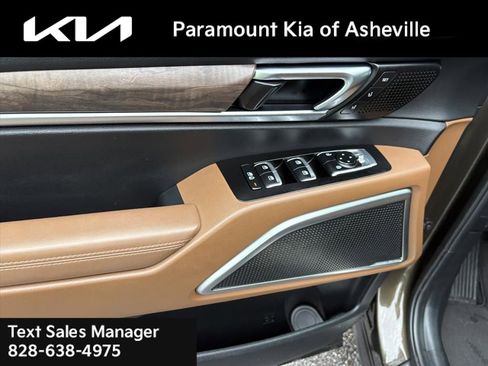 Certified 2022 Kia Telluride SX w/ SX Prestige Package AWD/4WD image 25