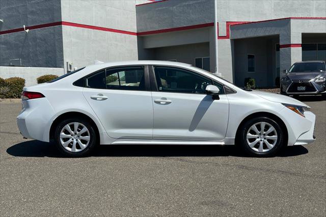 Certified 2025 Toyota Corolla LE FWD image 6