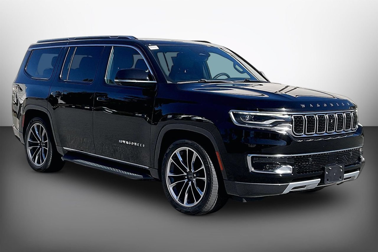 Used 2022 Jeep Wagoneer Series II w/ Convenience Group I AWD/4WD image 1