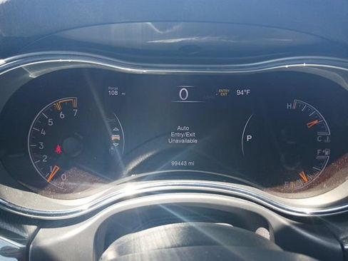 Used 2018 Jeep Grand Cherokee Trailhawk AWD/4WD image 24